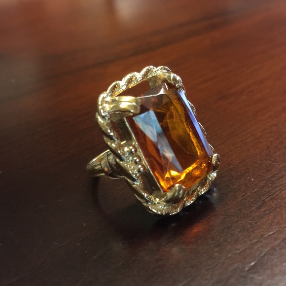 Sarah Coventry Jewelry - SARAH COVENTRY Vintage Faceted Amber Glass Ring New Old Stock